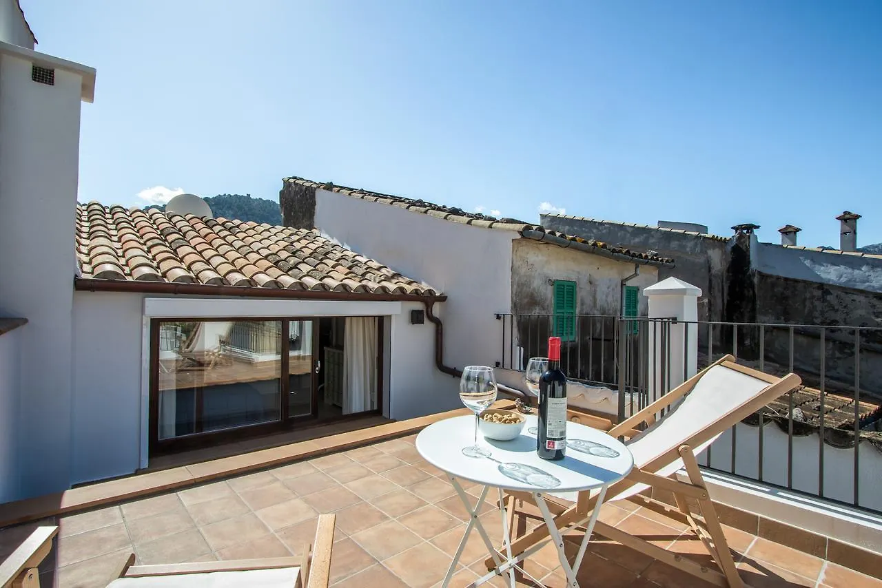 Townhouse On The Rocks By Homevillas360 Pollença